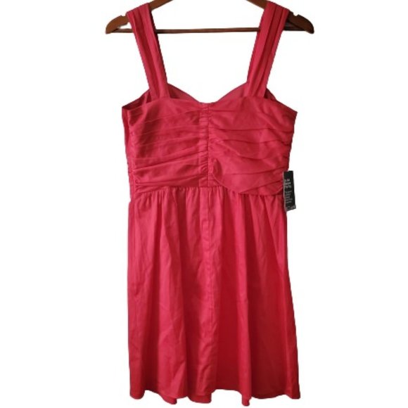 EXPRESS Women's Sweetheart Neckline Ruched Bodice Hot Pink Mini Dress Size 12 - Picture 4 of 13